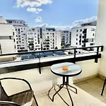 Apartment Cozy Exclusive At Kasper Coresi Mall *