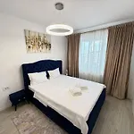 Cozy Exclusive At Kasper Coresi Mall Apartment *