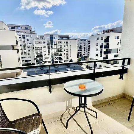 Apartment Cozy Exclusive At Kasper Coresi Mall *