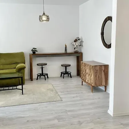Apartment Cozy Exclusive At Kasper Coresi Mall *