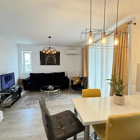 Cozy Exclusive At Kasper Coresi Mall Apartment *