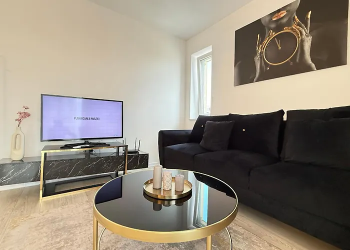 Apartment Exclusive At Kasper Coresi Mall