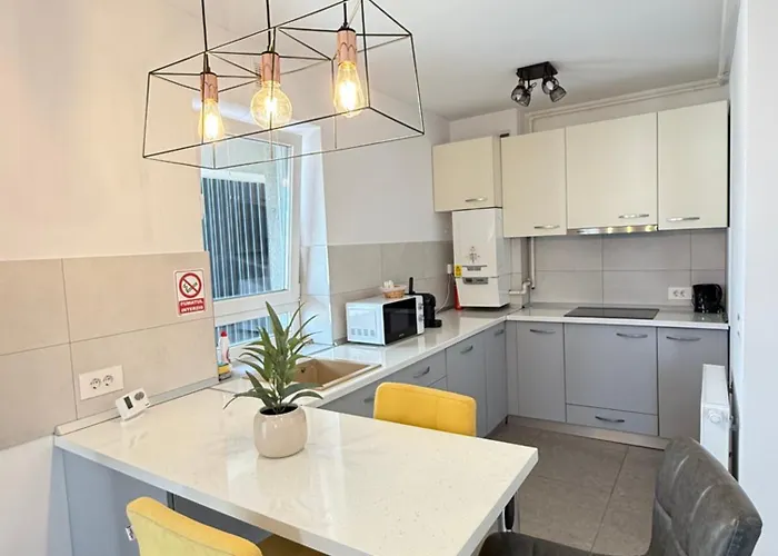 Exclusive At Kasper Coresi Mall Apartment