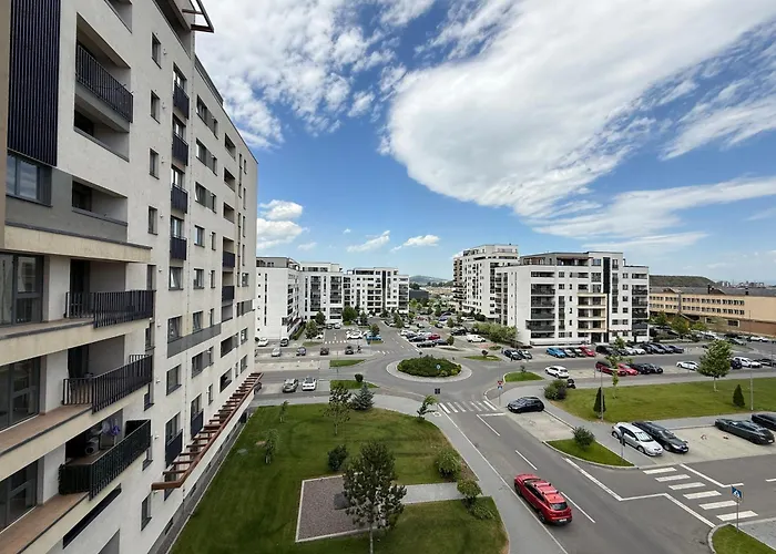 Apartment Exclusive At Kasper Coresi Mall